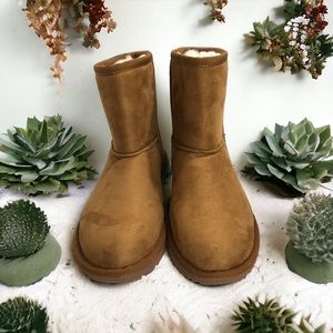 Aloha Island Shoe Women sz 7.5 Boulia Boot Faux Suede Fur Lining Tan